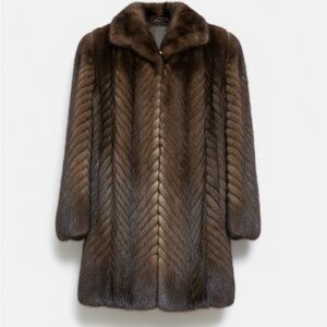 Elegant Brown Mink Coat